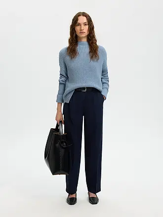 SELECTED FEMME | Pullover SLFSELMA

Marca: SELECTED FEMME
Color: rosa
Categorías: Moda,Mujer

Largo de manga: Manga larga
Material: Algodón,Poliéster / Poliamida,Punto
Forma del cuello: Cuello alto
Diseño: Liso
Corte (Prenda superior): Suelto
Detalles: Patrón de punt | blau